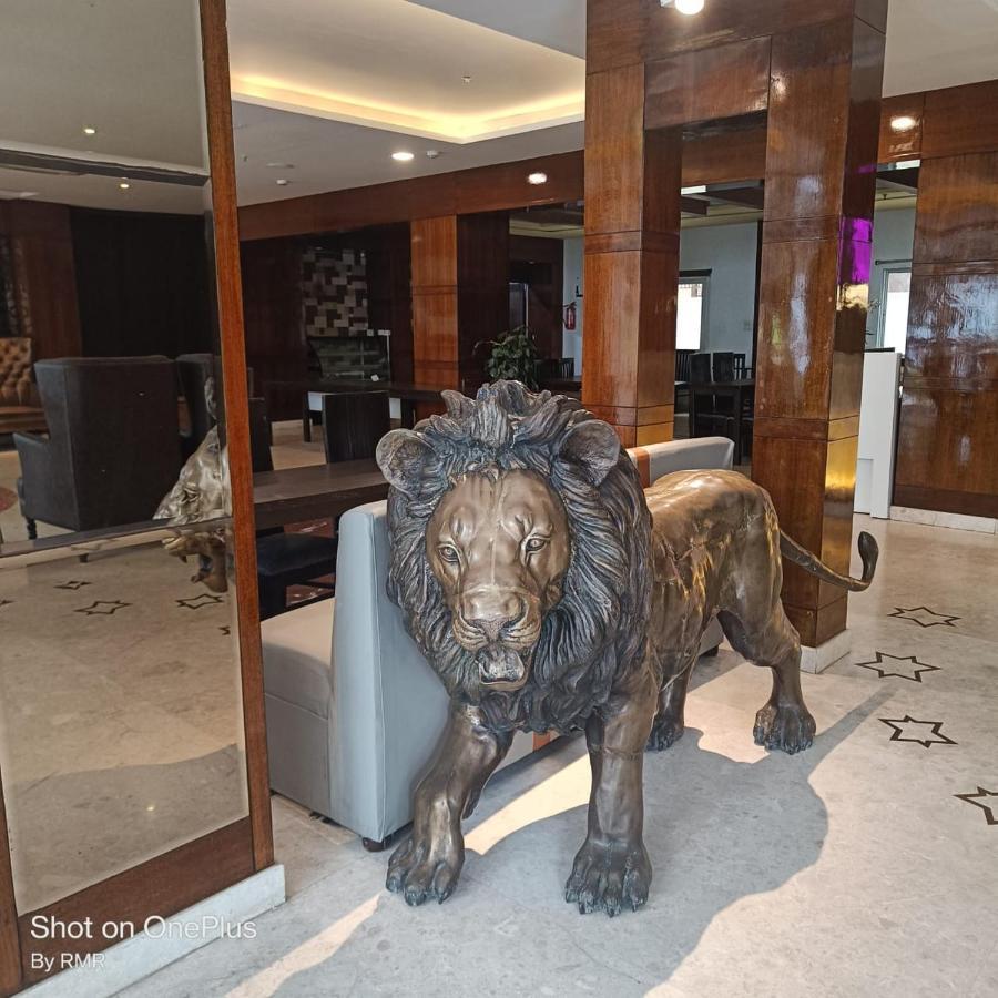 Astra Hotels & Suites Whitefield Near To Nallurahalli Metro Station And Ktpo Bengalúr Exteriér fotografie