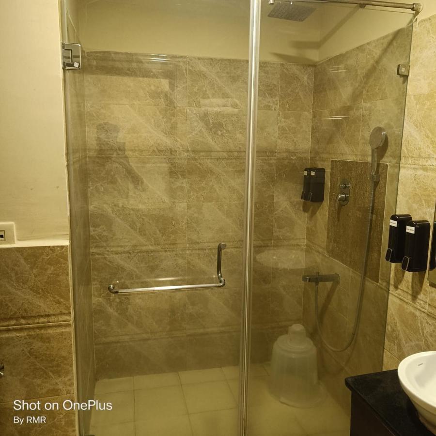 Astra Hotels & Suites Whitefield Near To Nallurahalli Metro Station And Ktpo Bengalúr Exteriér fotografie