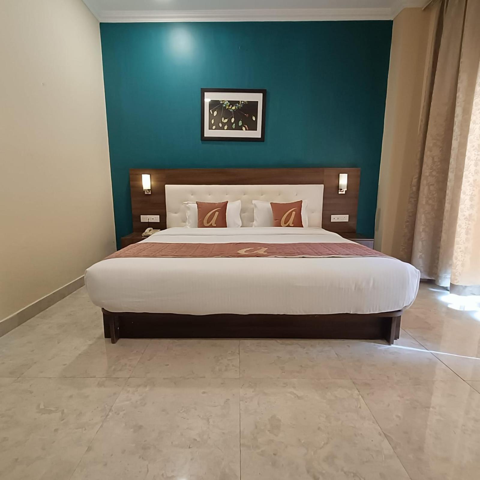 Astra Hotels & Suites Whitefield Near To Nallurahalli Metro Station And Ktpo Bengalúr Exteriér fotografie